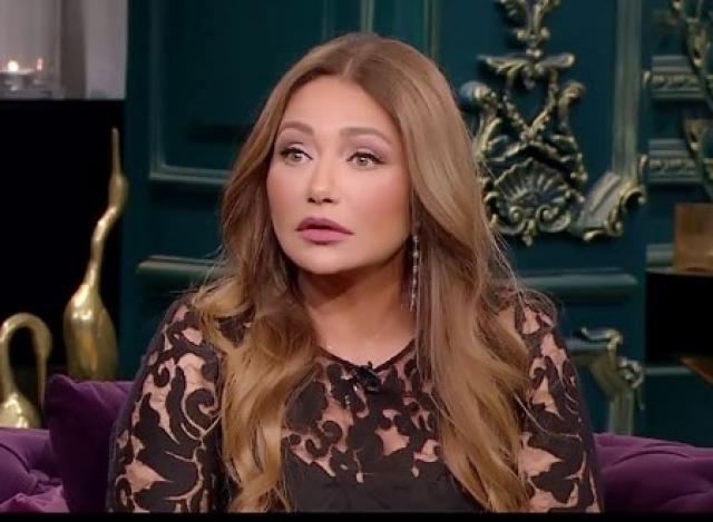 الفنانة الهام شاهين..الفنانة ليلي علوي