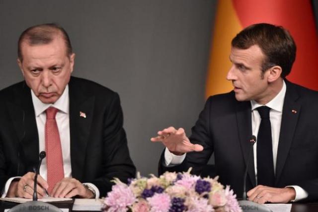 غزل دبلوماسى متبادل بين فرنسا وتركيا