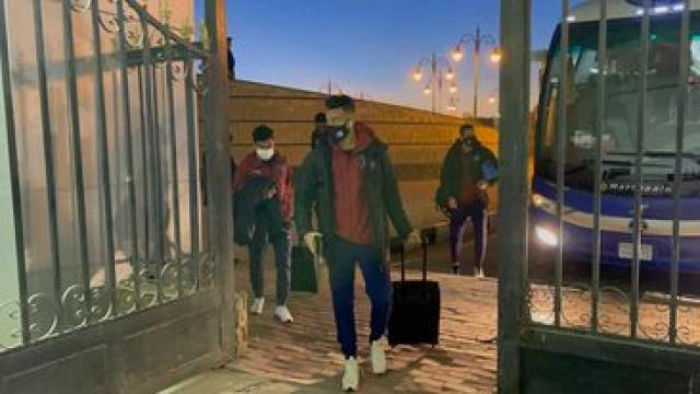 وصول الأهلي لاستاد الدفاع الجوي 