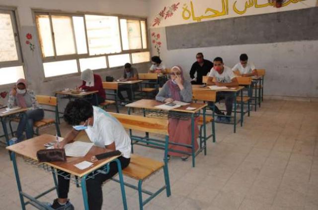 امتحانات المدارس