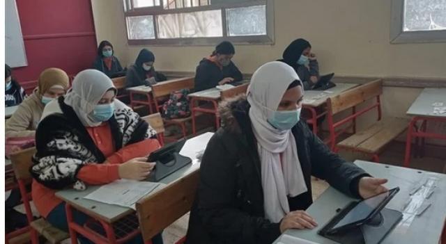 امتحان اللغة الأجنبية الأولى