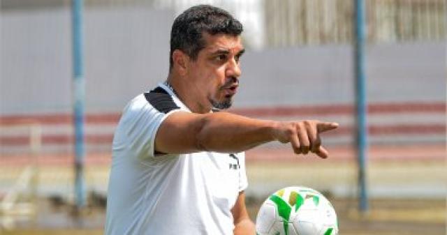 أوليفيرا يدرب حراس الزمالك
