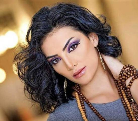 الفنانة حورية فرغلي