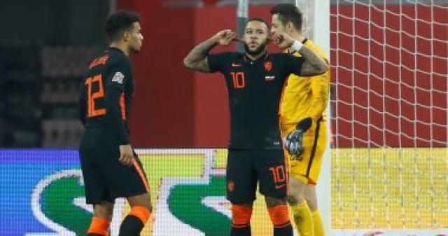 ممفيس ديباي مهاجم منتخب هولندا