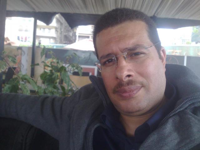 الكاتب والمخرج المسرحي حسن بلال المنسي