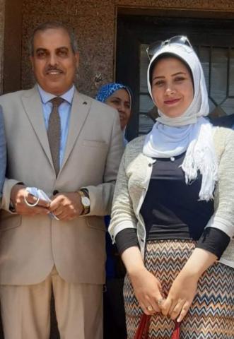 رئيس جامعة الأزهر مع محررة الزمان