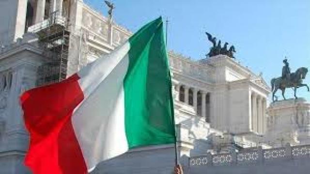إيطاليا وباكستان.. كيف تتواصل عمليات الإجلاء من كابول