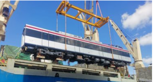 القطار الكهربائي