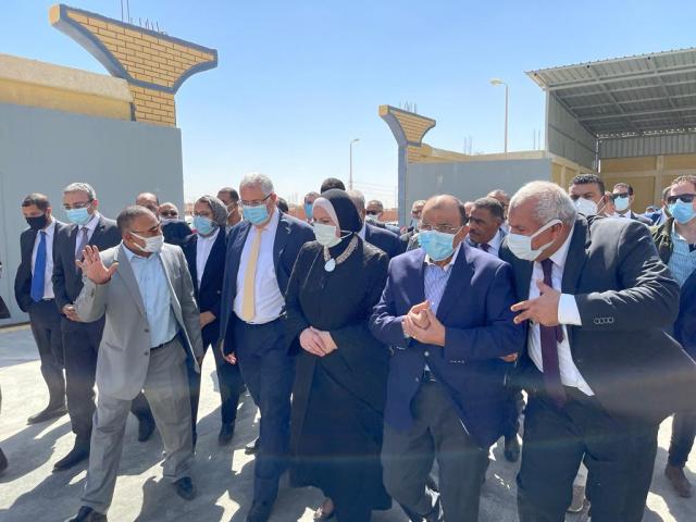 جانب من زيارة الوزراء