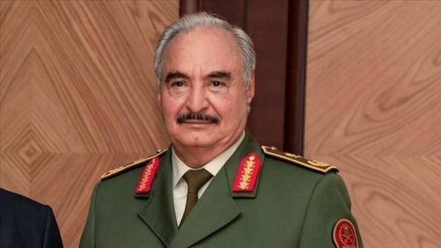 «حفتر» يقلب موازين اللعبة فى الانتخابات الليبية