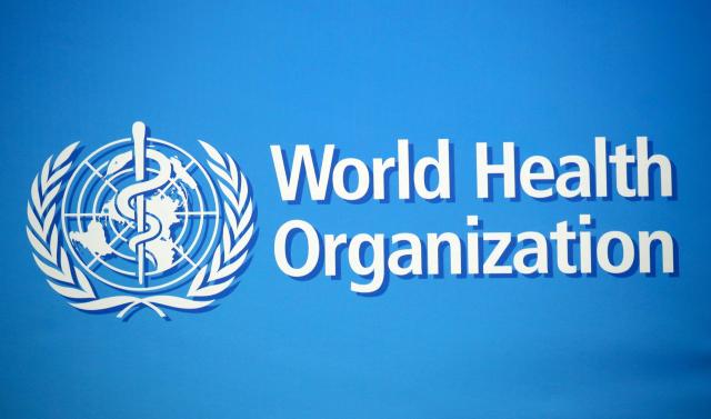 «الصحة العالمية»: العالم يواجه تسونامي من عدوى كورونا من سلالتي ”دلتا وأوميكرون”