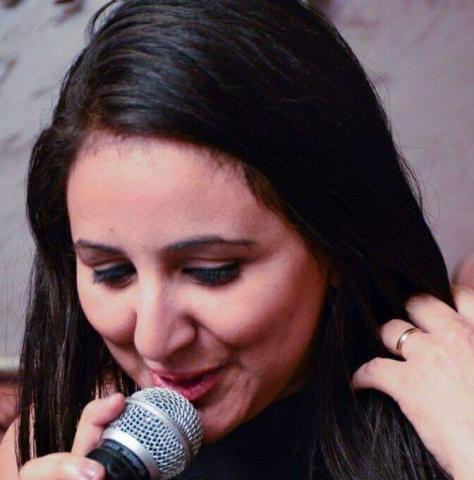 رضوي العوضي في وصلة غناء بساقية الصاوي اول يناير مع جمهور الغناء الأصيل
