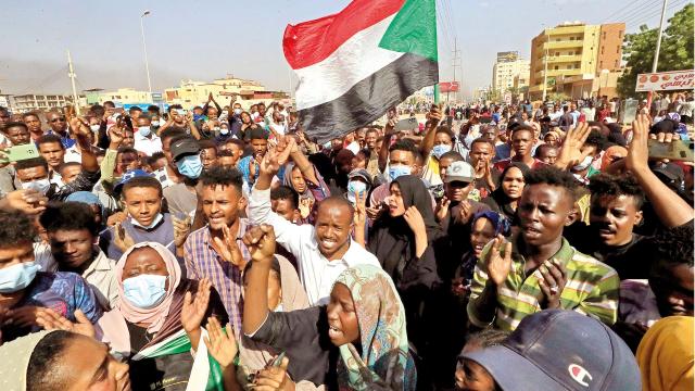 السودان يواجه المجهول