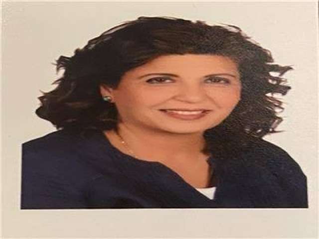الكاتبة ورئيس المركز القومي للسينما زينيب عزيز
