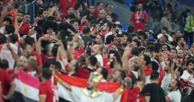 الجماهير تواصل التوافد على استاد القاهرة لحضور مباراة مصر والسنغال