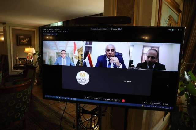 وزير التعليم العالي يعقد اجتماعا مع نظيره اليمني لبحث سبل تعزيز التعاون