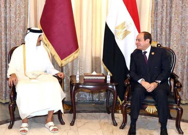 أمير قطر ونائبه يهنئان الرئيس السيسى بذكرى ثورة 23 يوليو المجيدة