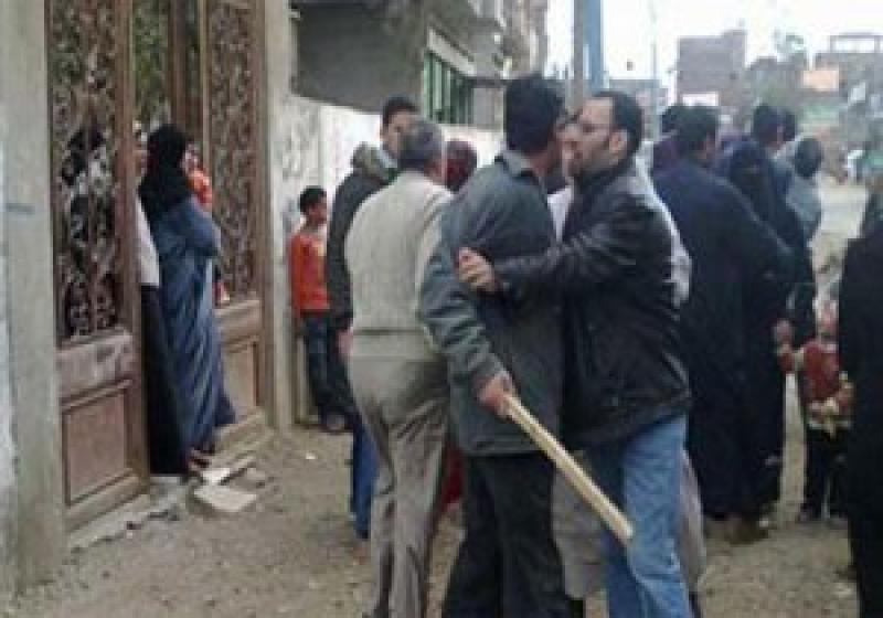 إصابة 3 أشخاص صدمهم سائق كان يتشاجر مع آخرين في الإسكندرية