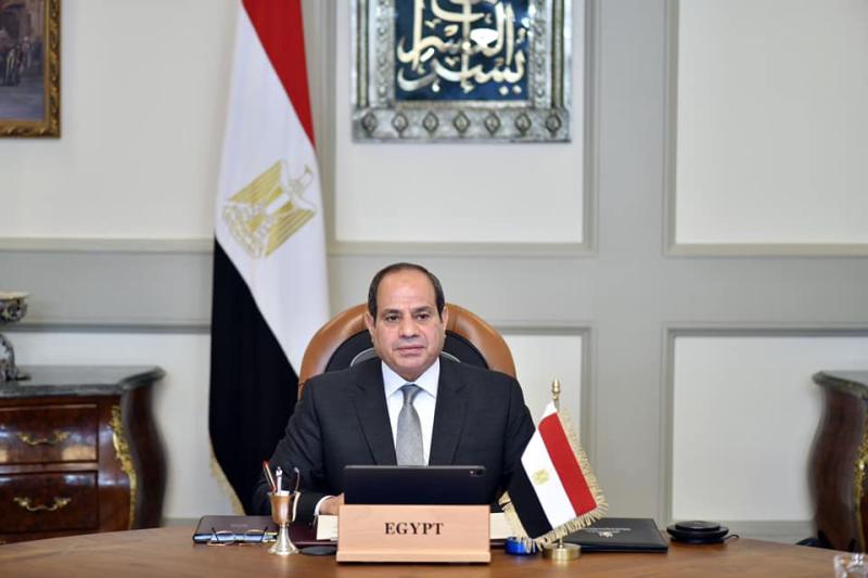 نشاط الرئيس السيسي وأخبار الشأن المحلي يتصدران اهتمامات وعناوين صحف القاهرة