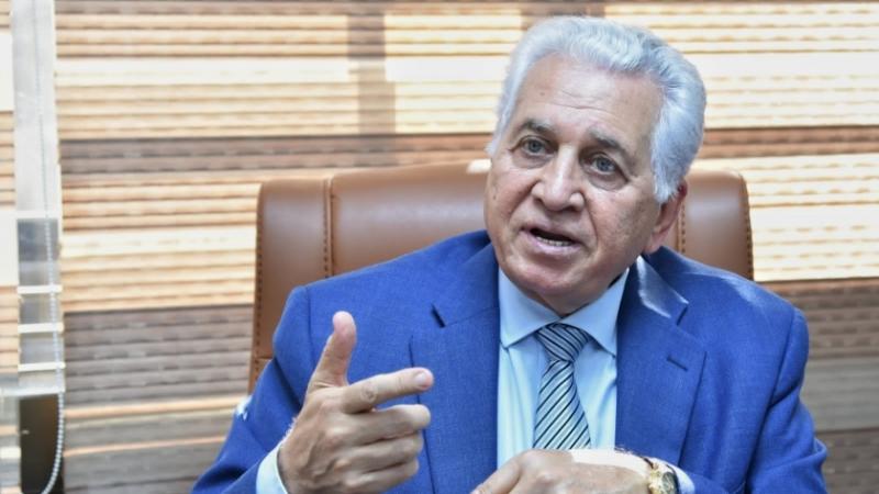 رئيس «العربية للعلوم المالية»: افتتاح مصنعي الغازات الطبية والصناعية يضاف لإنجازات الدولة