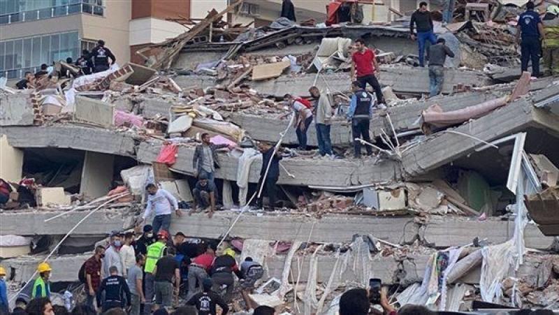 ارتفاع عدد وفيات زلزال تركيا إلى 5894 شخصا