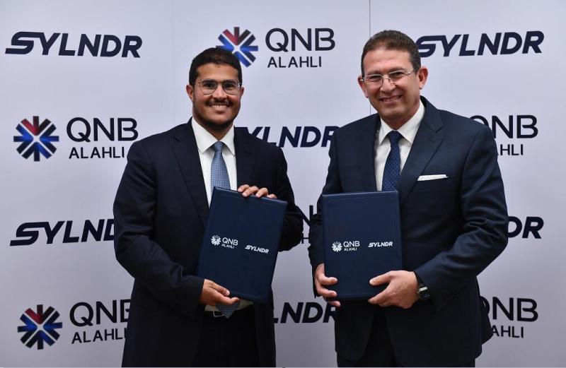 بنك QNB الأهلي يوقع اتفاقية تعاون مع سيلندر لتقديم حلول تمويلية جديدة لتقسيط السيارات المستعملة