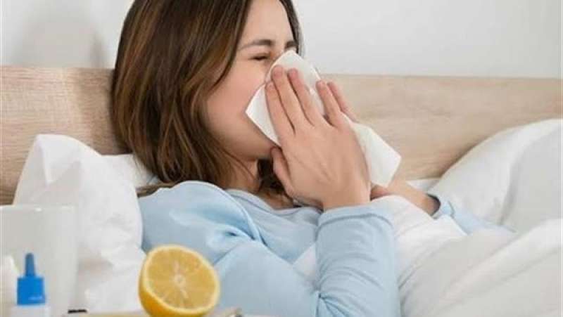 «الصحة» تنصح بعدم تناول المضادات الحيوية في حالات البرد والإنفلونزا