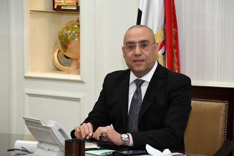 وزير الإسكان يتابع أعمال تنفيذ 276  عمارة بمبادرة «سكن كل المصريين» في العاشر من رمضان