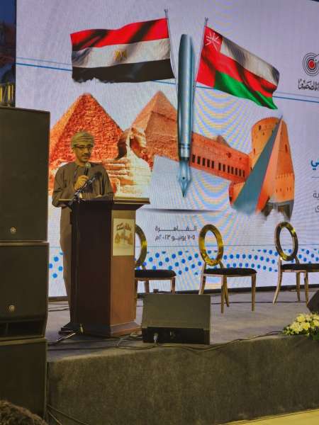 سفير سلطنة عمان يستعرض تأثير الصحافة العمانية والمصرية في تاريخ العلاقات بين البلدين