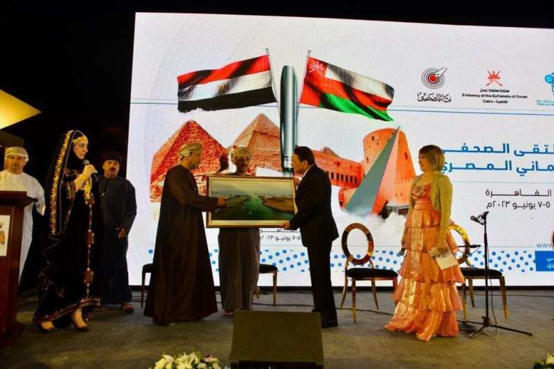 سفير سلطنة عمان لدى مصر يكرم الكاتب كرم جبر بالأمسية الثقافية المصرية العمانية