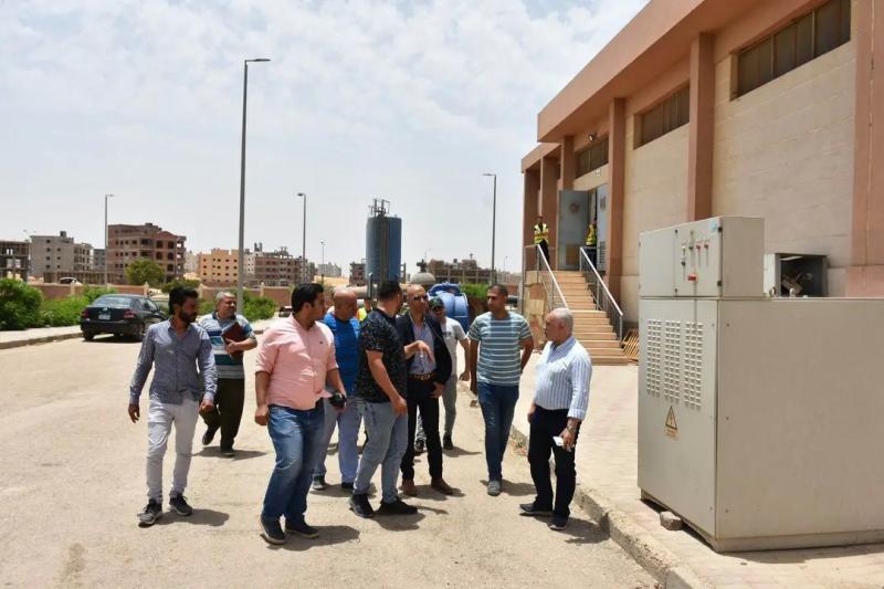 وزير الإسكان يتابع أعمال نقل المرافق لاستكمال نفق الطريق الأوسطي بالقاهرة الجديدة