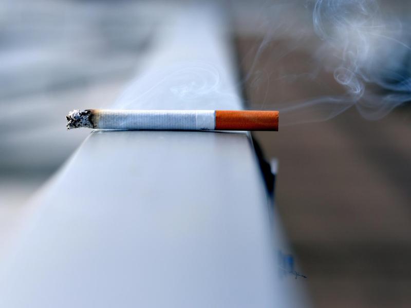 بدائل التدخين المبتكرة تؤدي لانخفاض سريع في استهلاك السجائر التقليدية
