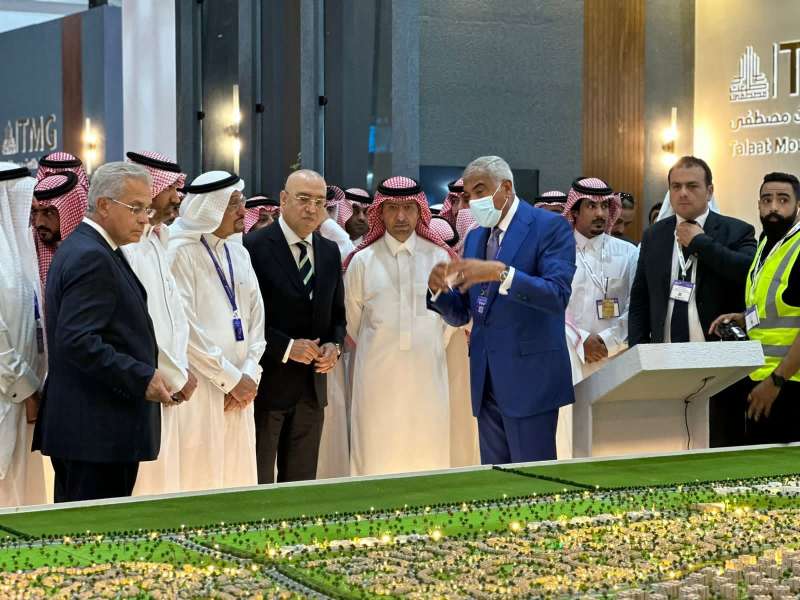 وزير الإسكان يشارك فى افتتاح معرض ”سيتي سكيب” بالعاصمة السعودية