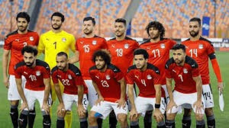 منتخب مصر يعلن قائمة المحترفين الأولية لمباراتي زامبيا و الجزائر