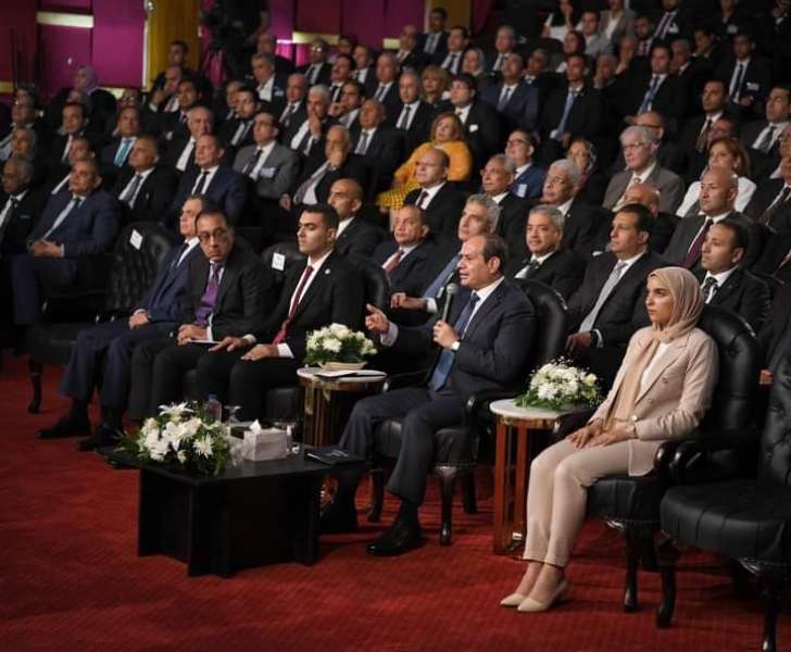 رئيس جامعة أسوان: الجامعات المصرية تعيش عصرها الذهبي في ظل دعم القيادة السياسية