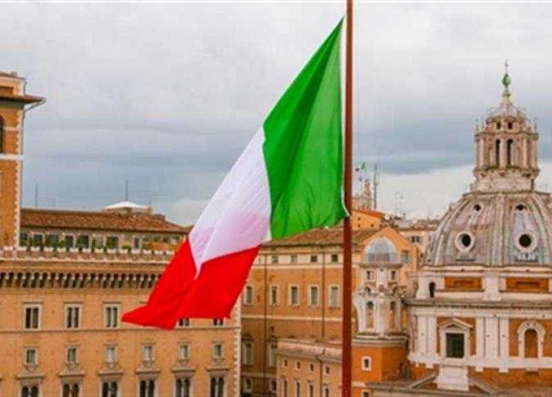 وزير مالية إيطاليا: بنك مونتي دي باشي دي سيينا يمكن أن يكون أساس مركز مصرفي جديد
