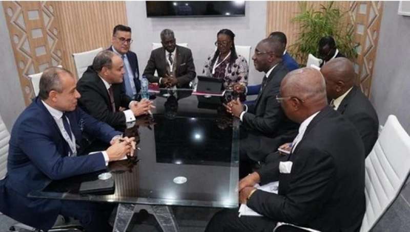 وزير الصناعة يجري مباحثات مكثفة مع نظرائه من كينيا وساحل العاج ورواندا لتعزيز التعاون