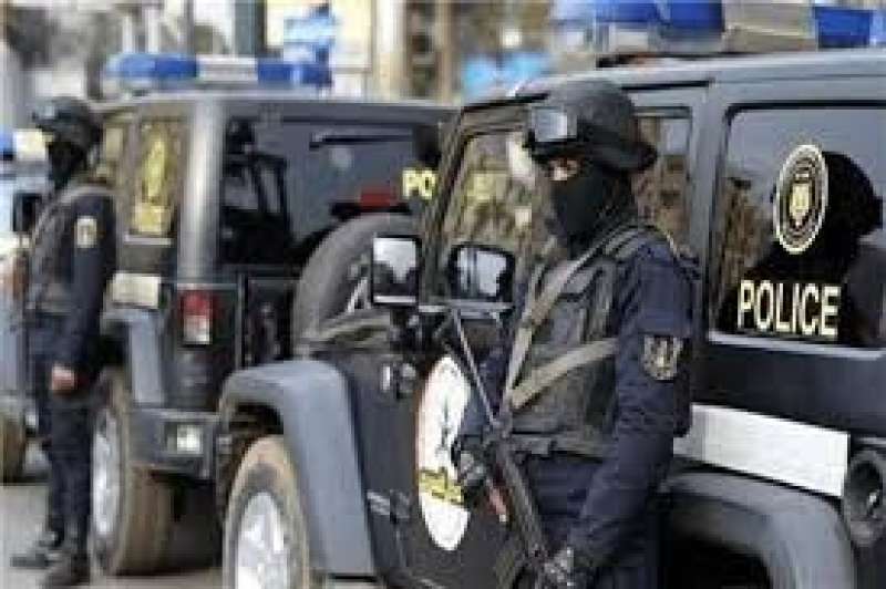 مواصلة الجهود الأمنية لتحقيق الأمن ومواجهة كافة أشكال الخروج عن القانون