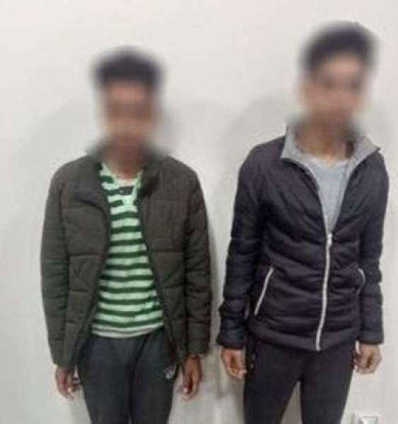 ضبط شخصين للقيام بحركات استعراضية باستعمال سلاح أبيض بكفر الشيخ