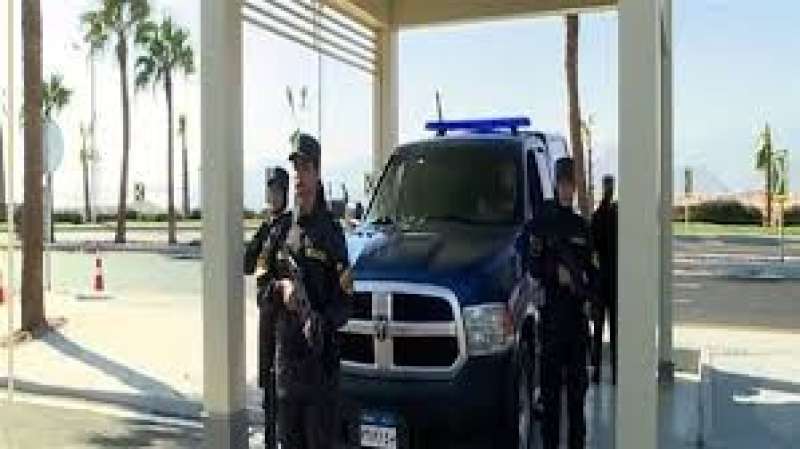 ضبط أحد الأشخاص بالبحيرة لمحاولته النصب على سيدة ومحاولة إبتزازها