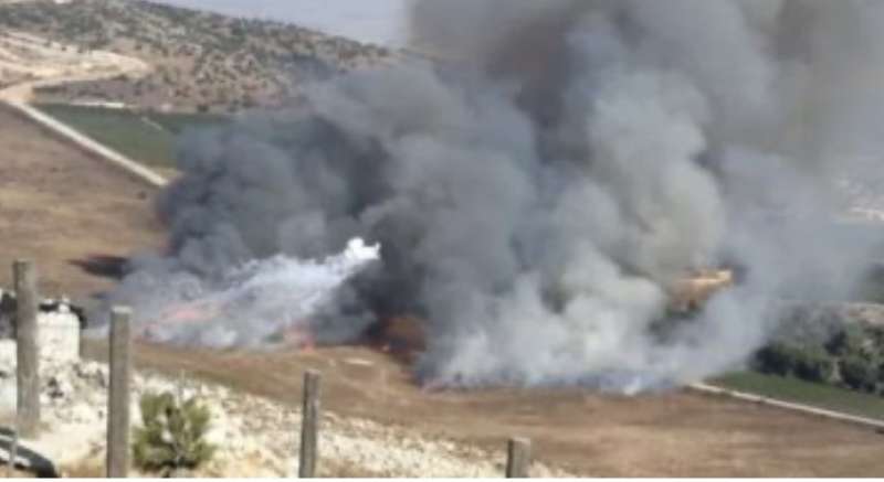 مدفعية الاحتلال الإسرائيلي تقصف تل الحمامص في جنوب لبنان