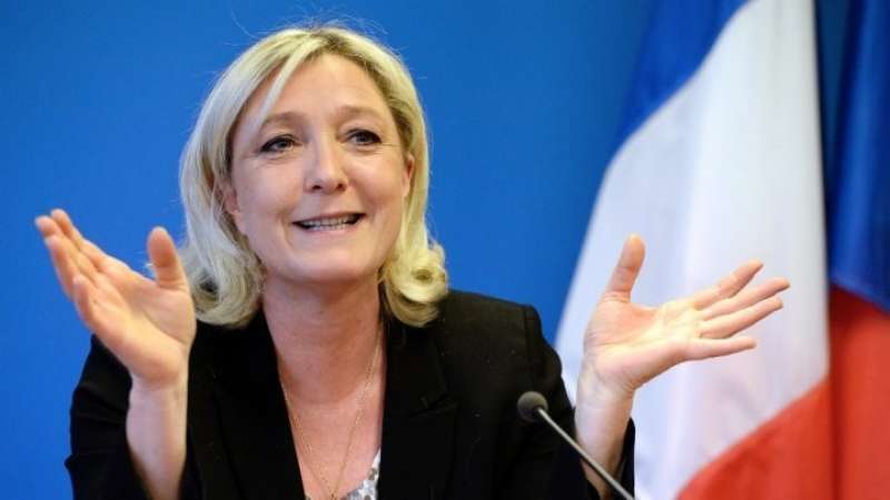 زعيمة اليمين المتطرف بفرنسا تثير الشكوك حول علاقات حزبها بالبديل من أجل ألمانيا