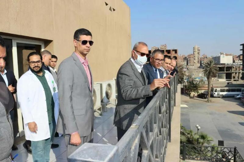 محافظ القليوبية يتفقد عدد من المشروعات بمدينة القناطر الخيرية