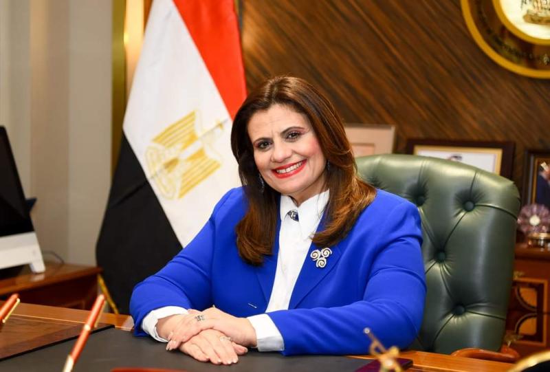 وزيرة الهجرة تحث المصريين بالخارج على التسجيل في مبادرة استيراد السيارات قبل انتهائها في 28 أبريل المقبل