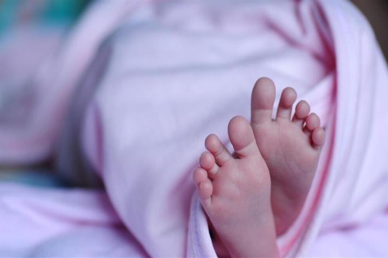 العثور على طفلة حديثة الولادة في سمالوط بالمنيا