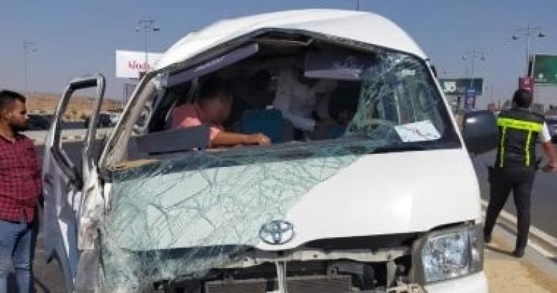 إصابة 9 أشخاص في حادث انقلاب سيارة ميكروباص بالفيوم