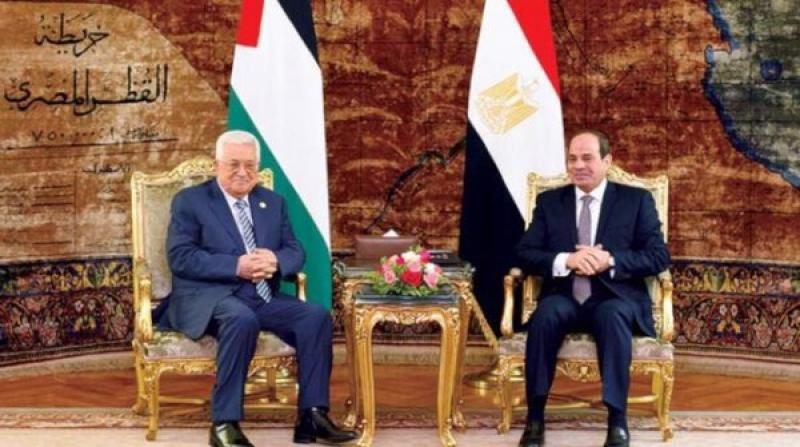 الرئيس السيسي يهنئ نظيره الفلسطيني بتشكيل الحكومة الجديدة