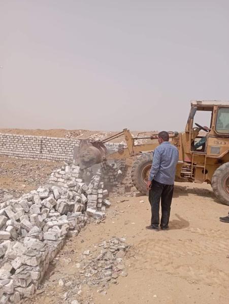 محافظة الجيزة تكثف استعداداتها لتنفيذ المرحلة الثالثة من الموجة الـ 22 لإزالة التعديات علي الأراضي الزراعية وأملاك الدولة