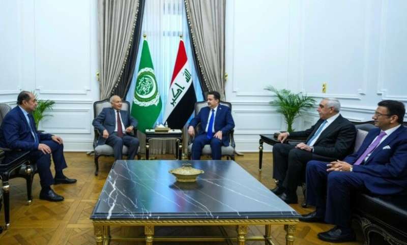 رئيس الحكومة العراقية يدعو إلى توحيد الجهود العربية لانهاء معاناة الشعب الفلسطيني