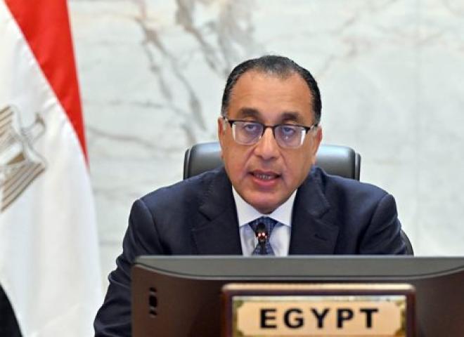 رئيس الوزراء يهنئ أبناء مصر الأقباط بالداخل والخارج احتفالًا بعيد القيامة المجيد